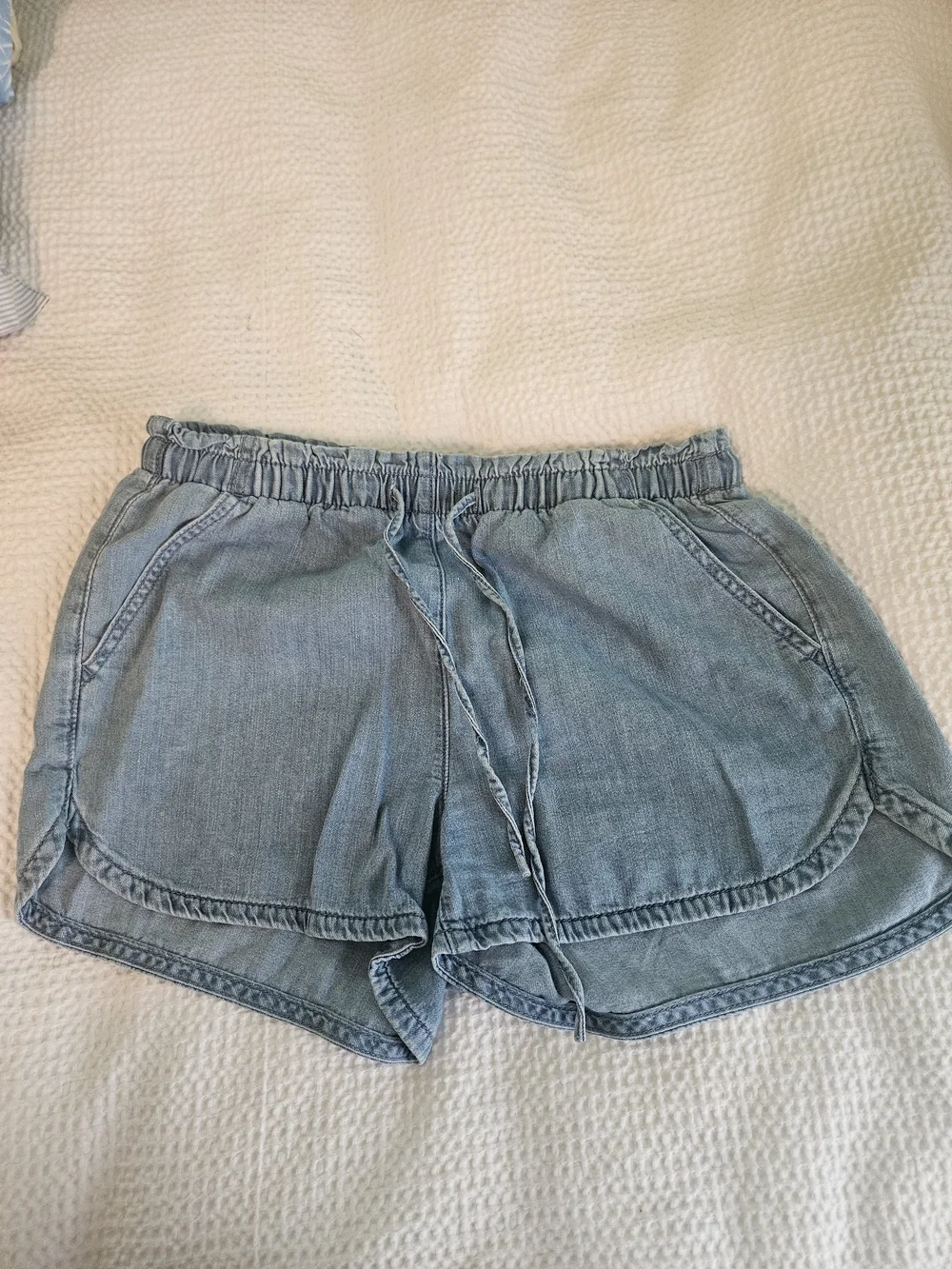 American Eagle Outfitters Light Blue Denim-Style Pull-On Shorts
